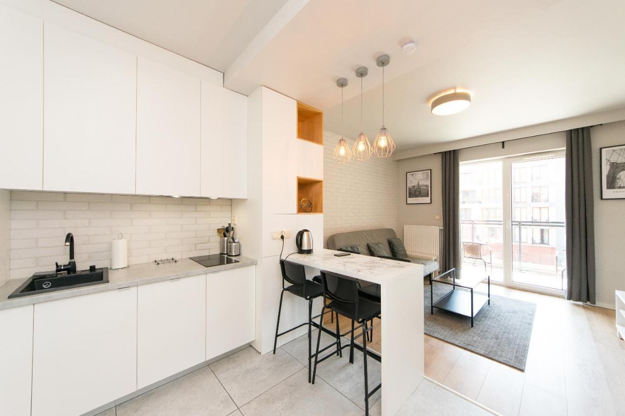 Main Trainstation One Bedroom Ac P4You Pl Cracovie Extérieur photo